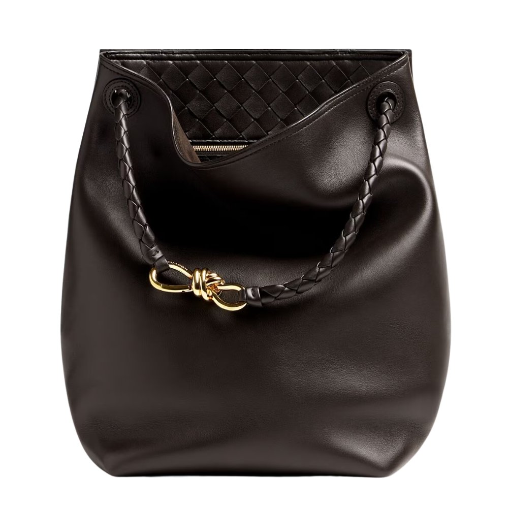 Andiamo Bucket in Fondant color