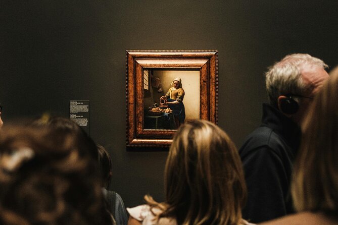 Private art historian tour inside the Rijksmuseum Amsterdam