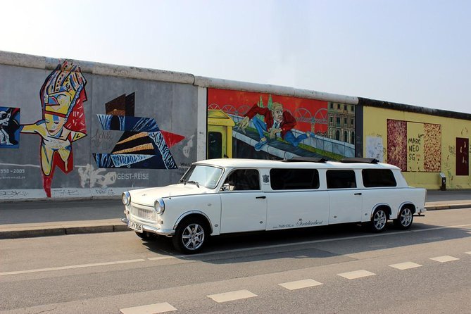 Trabant stretch limousine sightseeing tour in Berlin