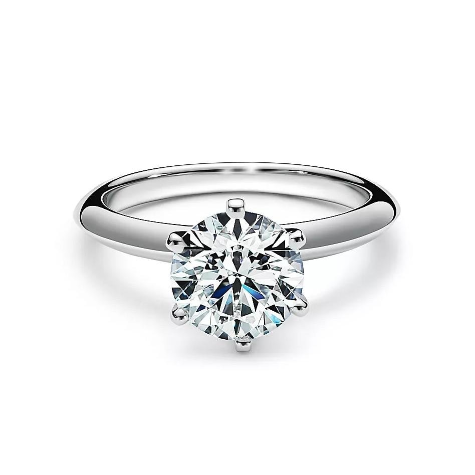The Tiffany Setting in Platinum