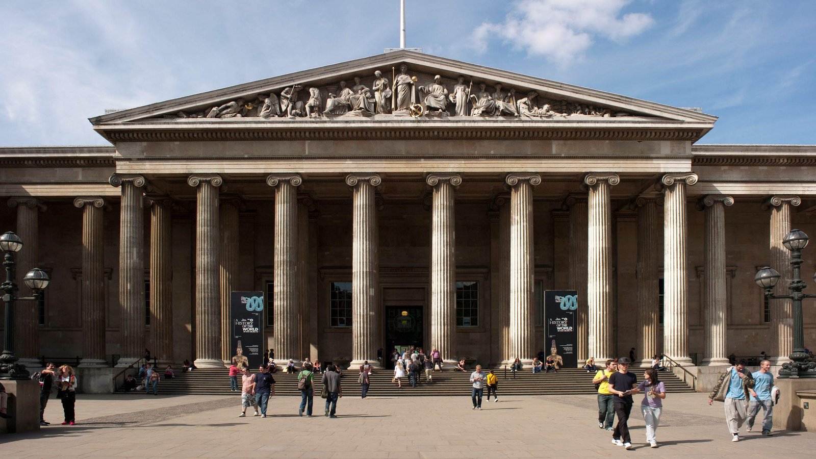 Columns at the main entrance of the British Museum in London