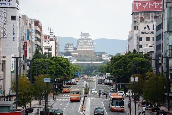 Himeji Castle visible along the route from Himeji Station.