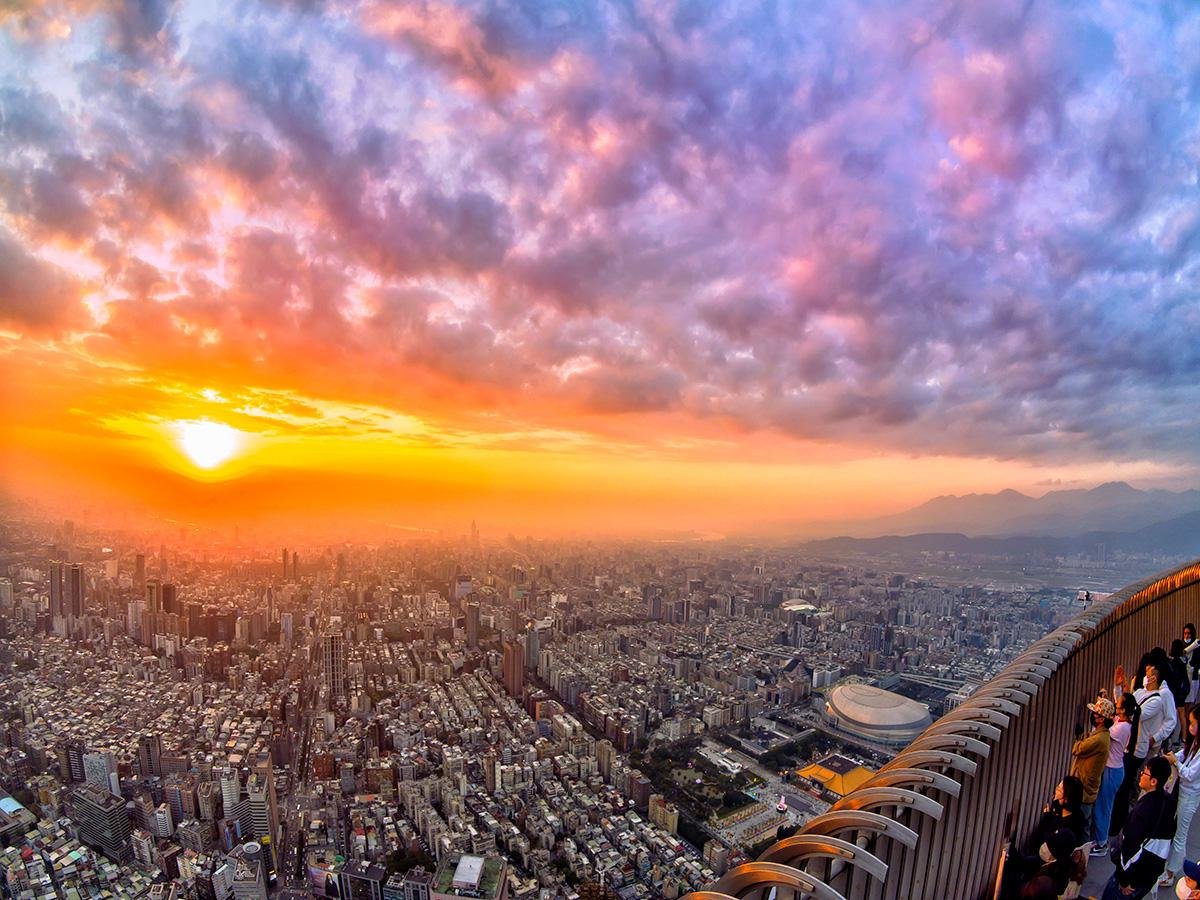 Taipei skyline viewed from Taipei 101 around sunset.