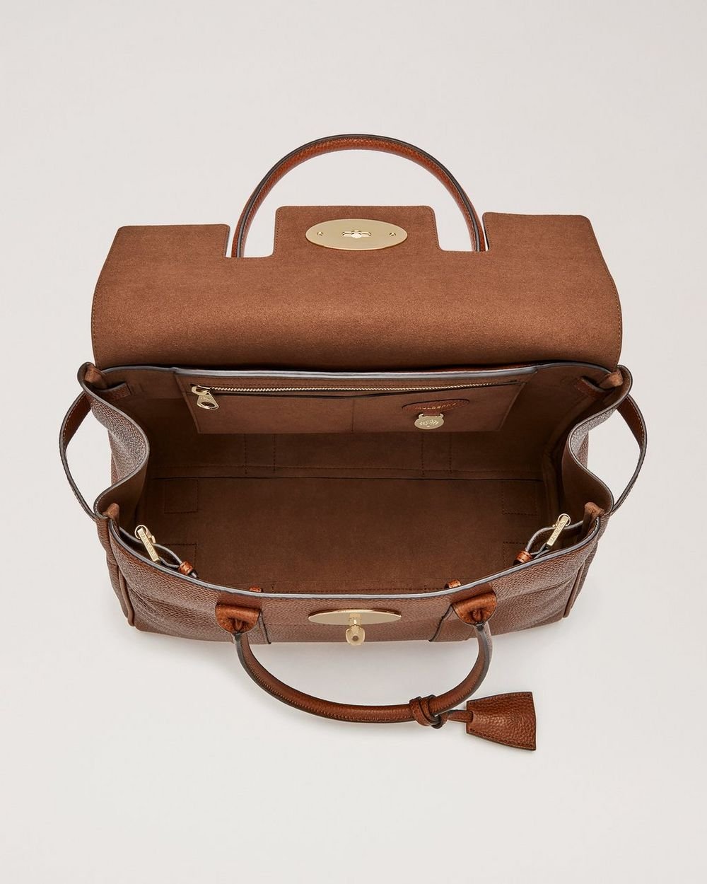 Open Oak Bayswater showing its main compartment and internal pockets