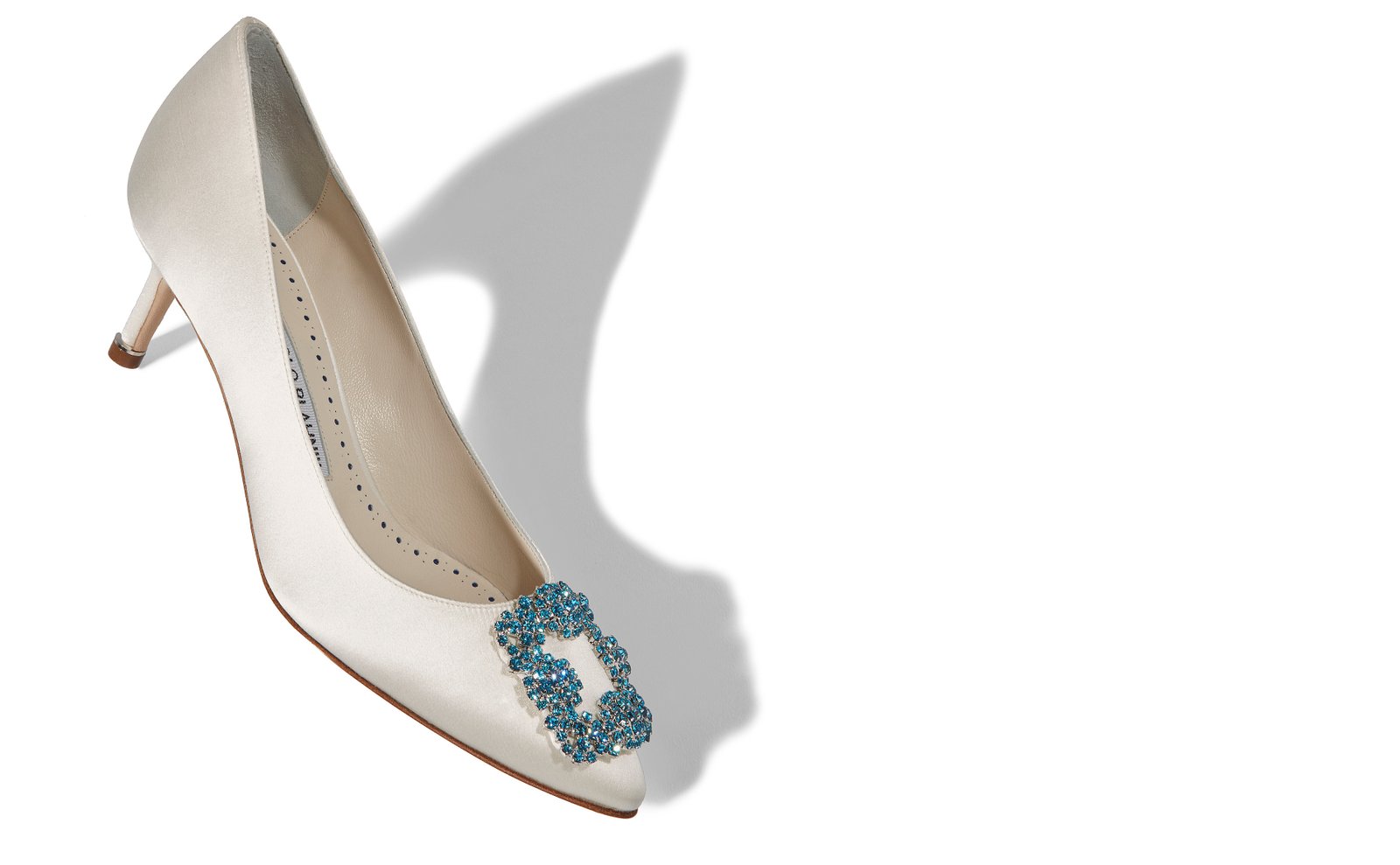 Manolo Blahnik Hangisi Bride 50