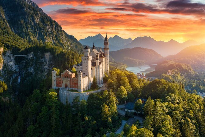 Neuschwanstein and Linderhof Day Tour